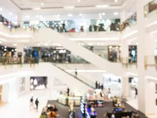 Volume de vendas dos centros comerciais aumentou em dezembro